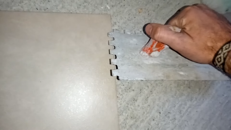 Llana dentada para pintar